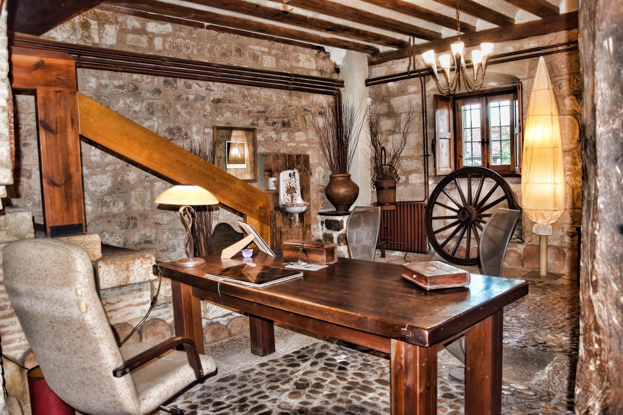 Real Posada De La Mesta Молинос де Дуеро Екстериор снимка